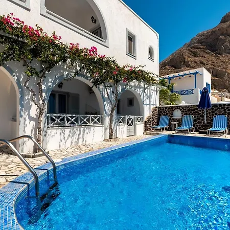 Marousi Suites